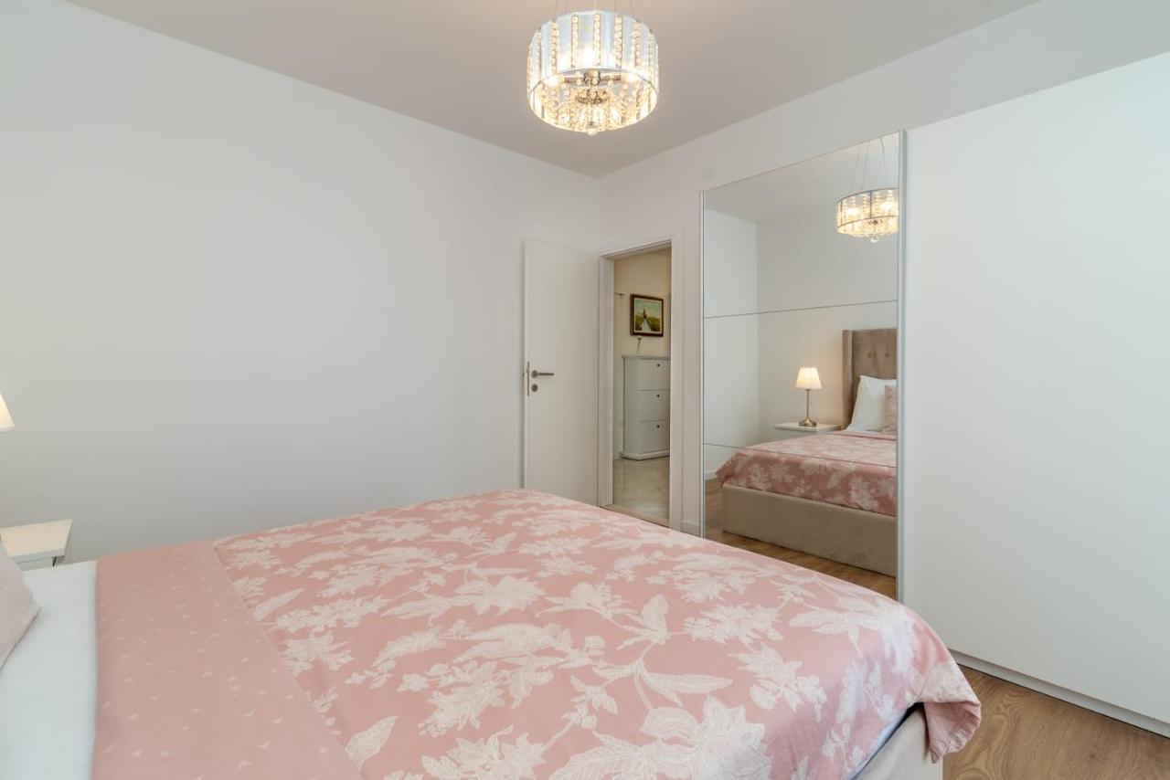 Oleandar Apartment Trogir Exterior photo